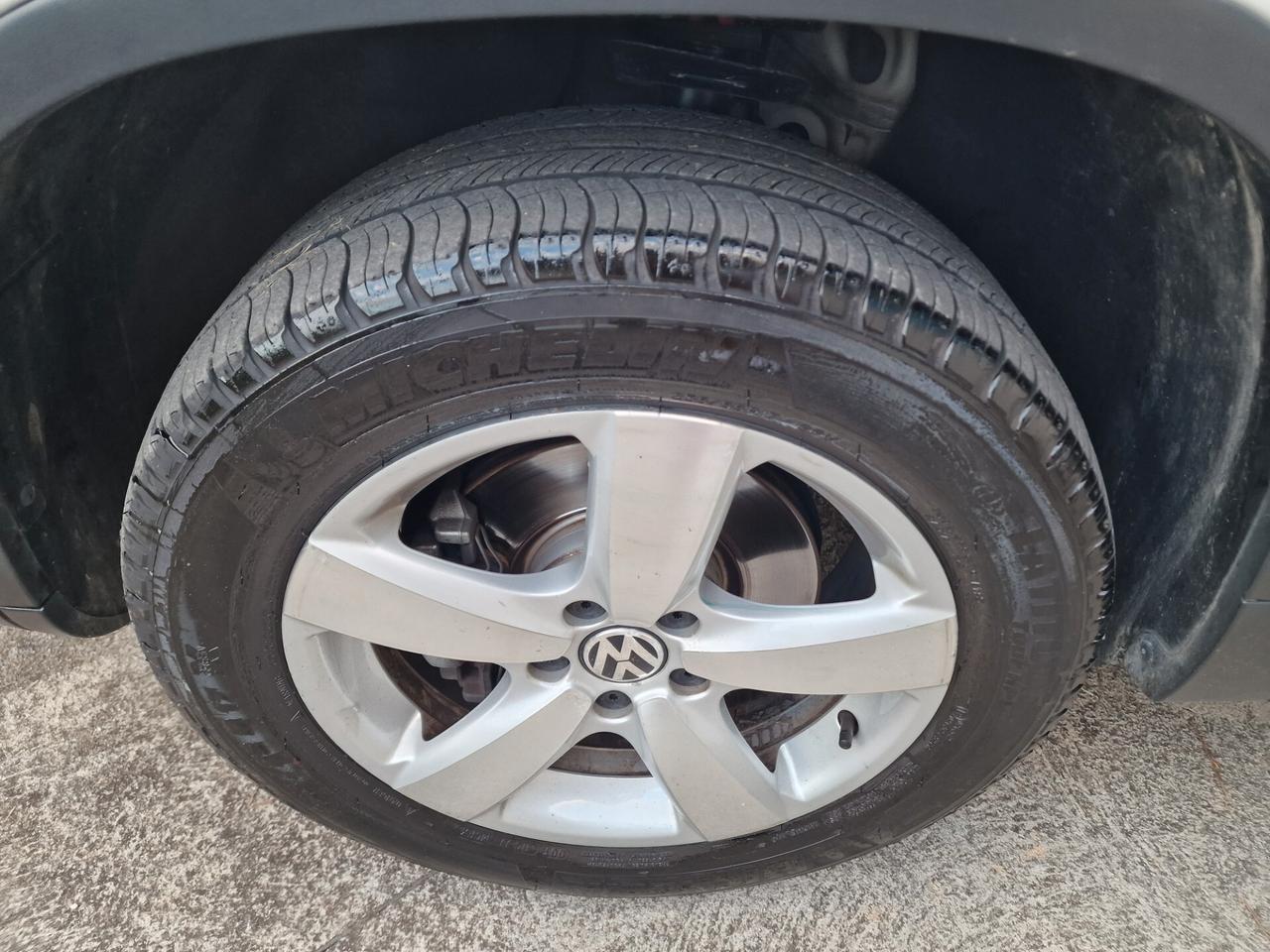 Volkswagen Tiguan 2.0 TDI DPF 4MOTION "159.000 km*