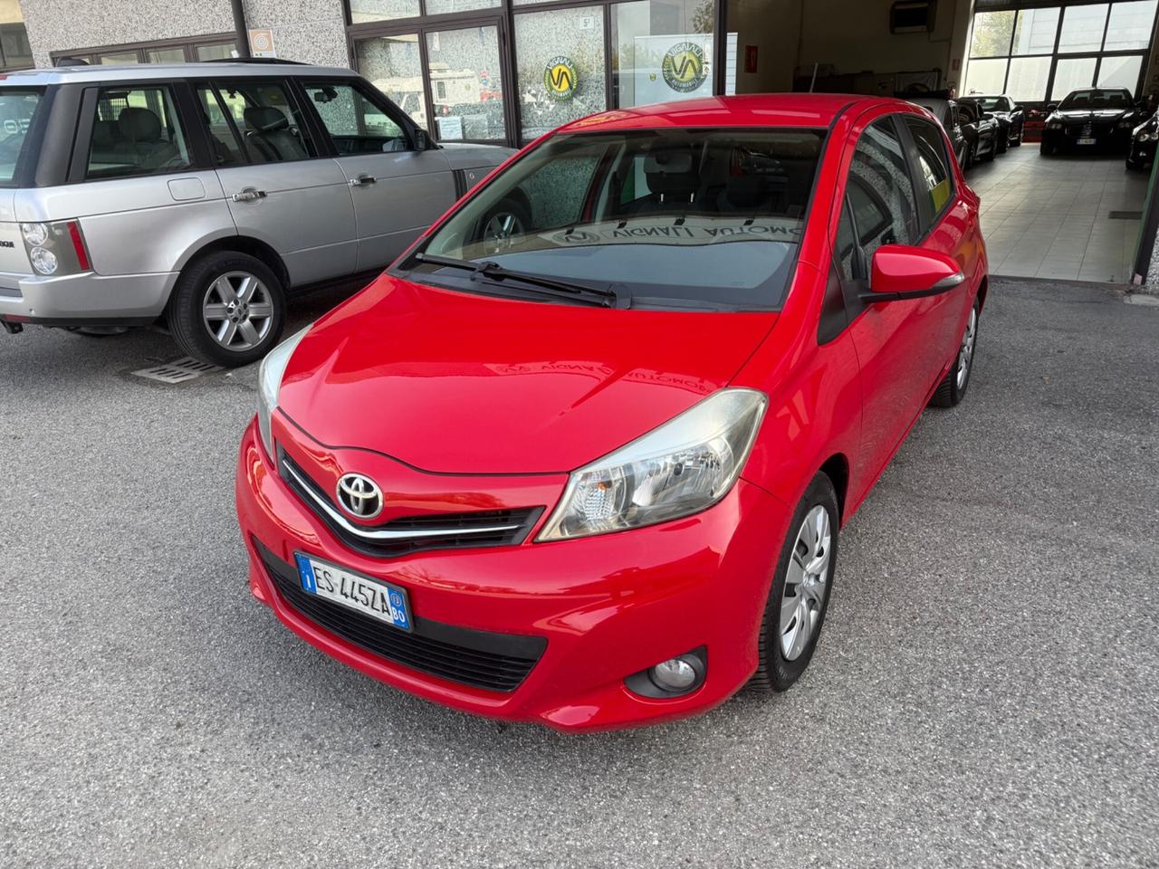 Toyota Yaris 1.0 5 porte Lounge