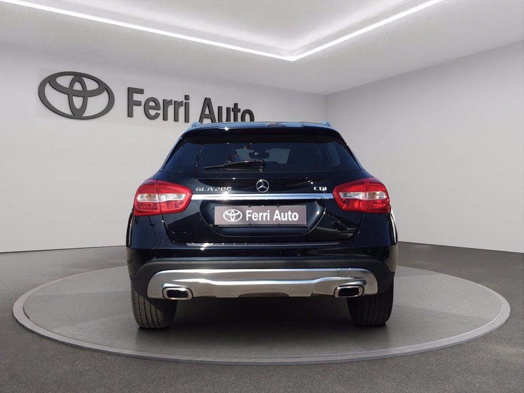 MERCEDES Gla 200 d (cdi) sport auto del 2015