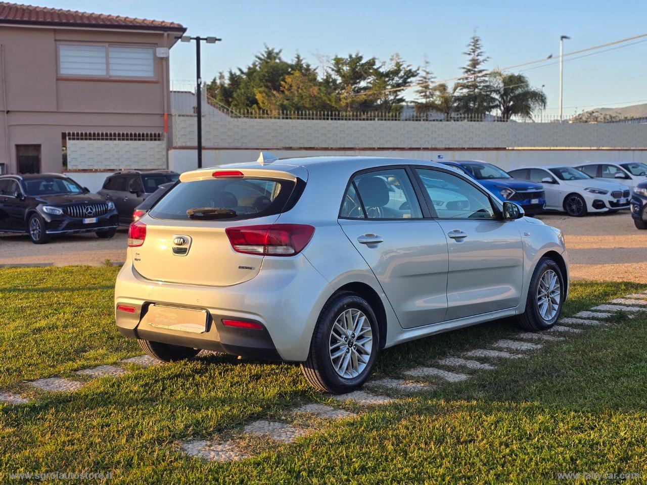 KIA Rio 1.4 CRDi 5p. Cool Collection