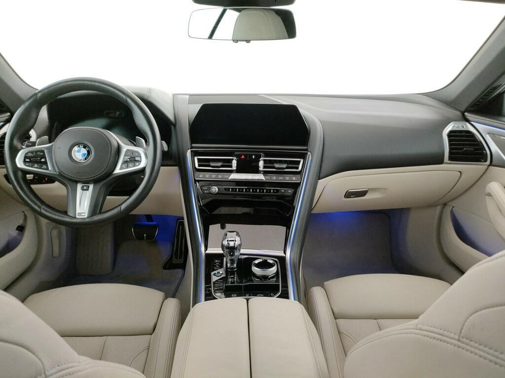BMW Serie 8 M Cabrio 850 i xDrive Steptronic