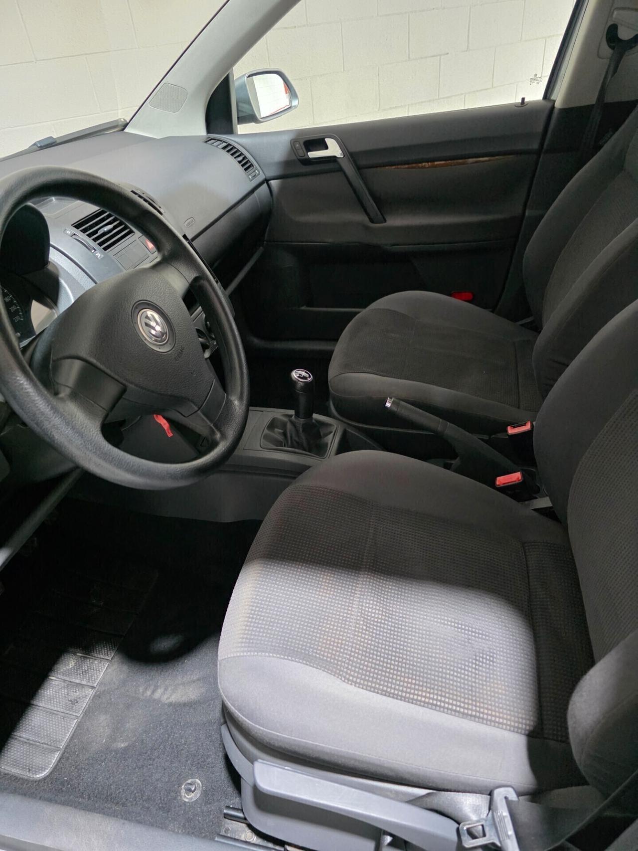 Volkswagen Polo 1.4 GPL NEOPATENTATI