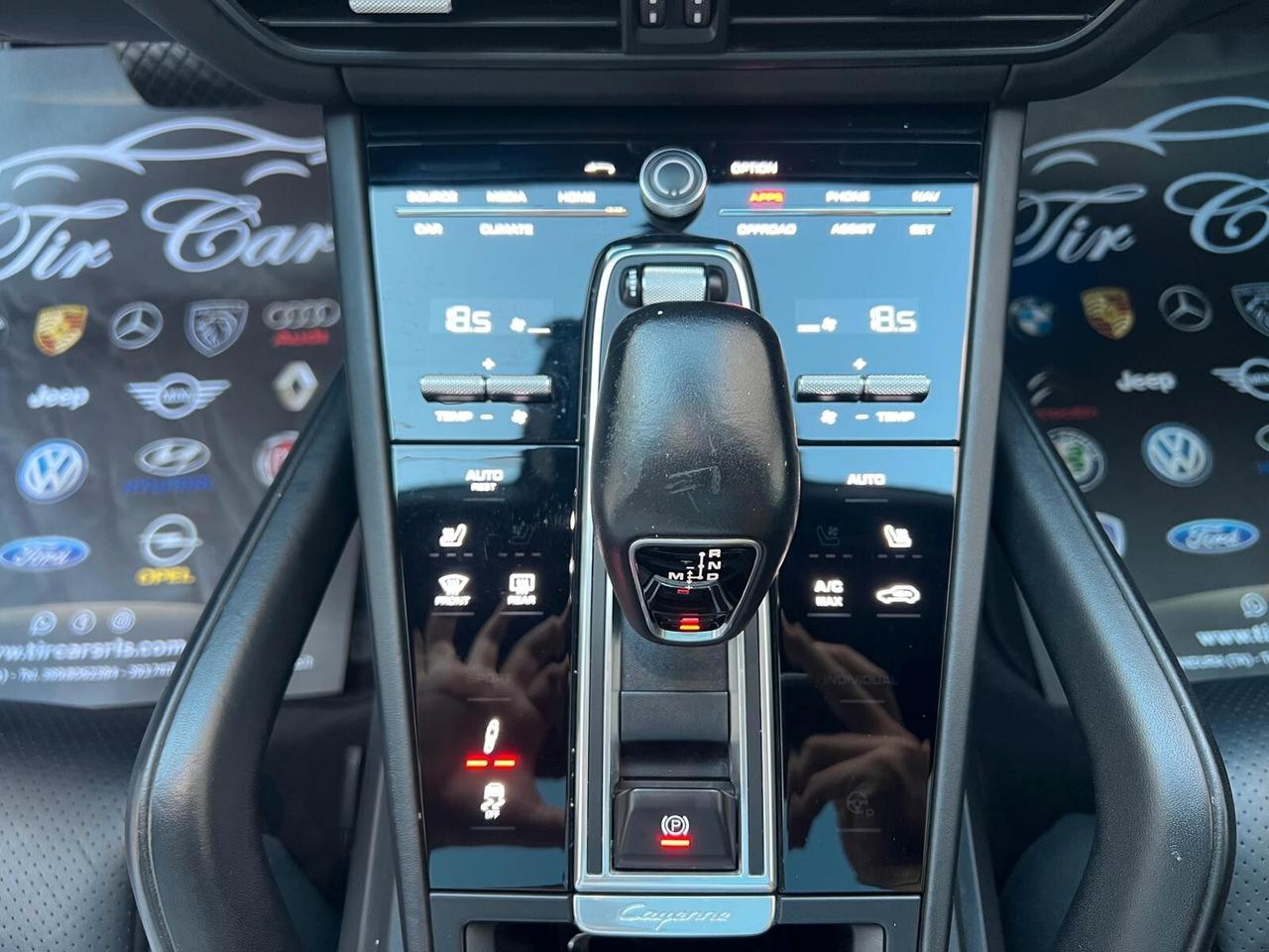 PORSCHE CAYENNE COUPE' 3.0 V6 340CV TETTO PELLE CAM360° ANNO 2020