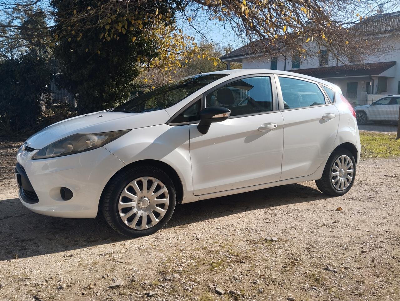 Ford Fiesta Fiesta+ 1.4 5 porte Bz.- GPL