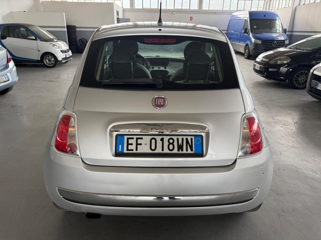 Fiat 500 1.2 LOUNGE BENZINA NEOPATENTATI
