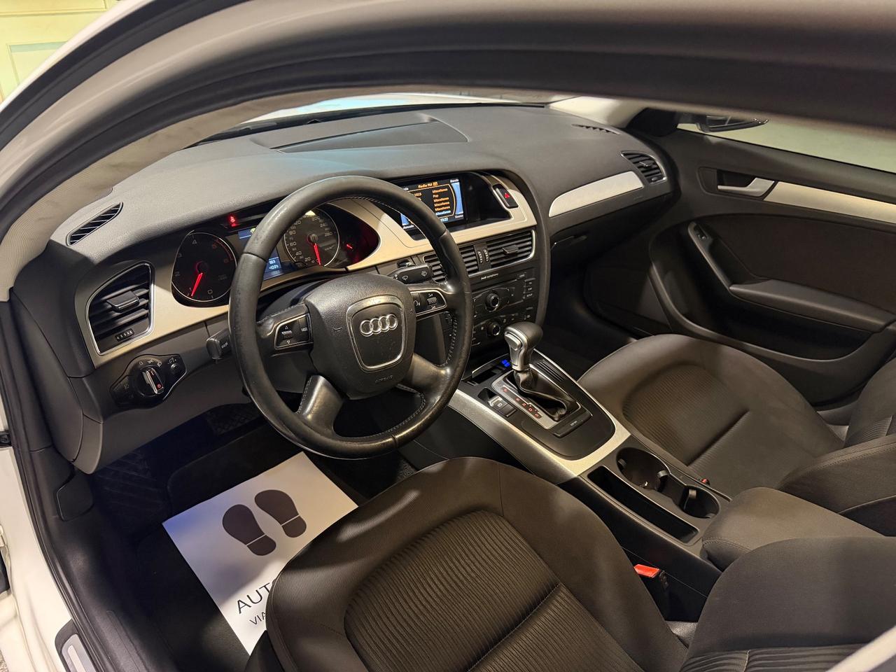 Audi A4 2.0 TDI 143CV S-Line 2011