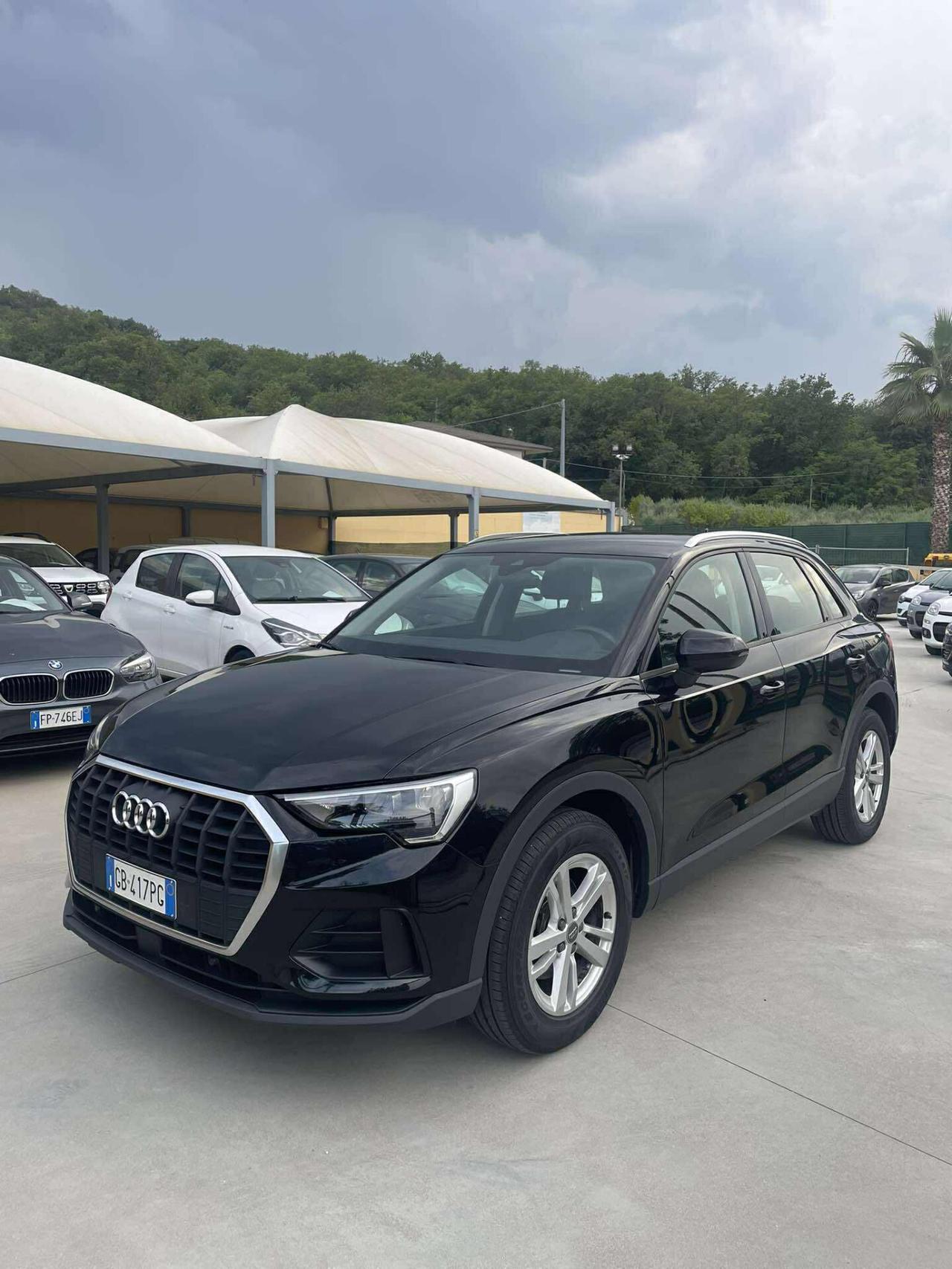 Audi Q3 35 TDI S tronic Business