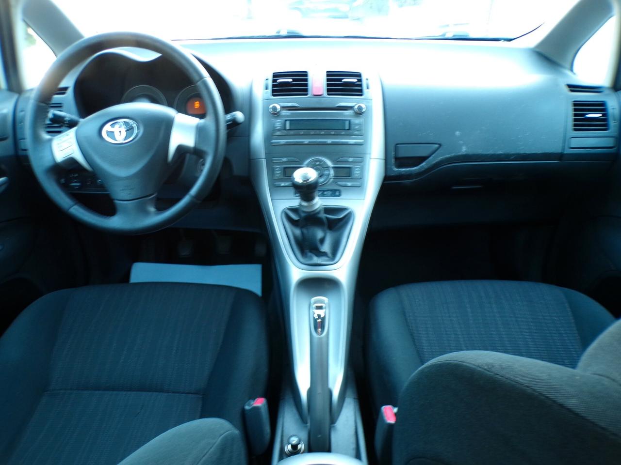 Toyota Auris 1.6 5 porte Sol