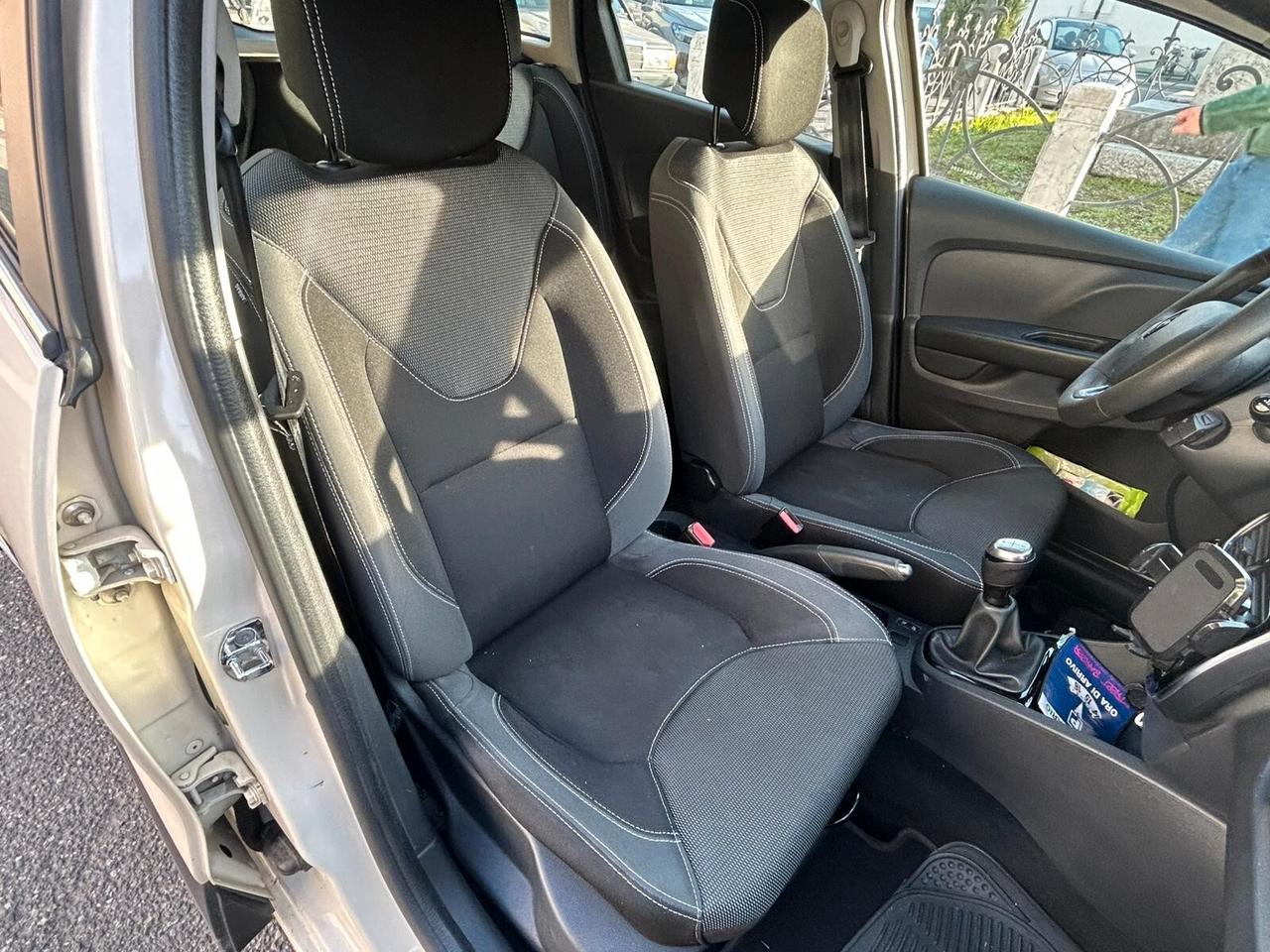 Renault Clio Sporter 0.9 tce energy 90cv ANCHE PER NEOPATENTATI