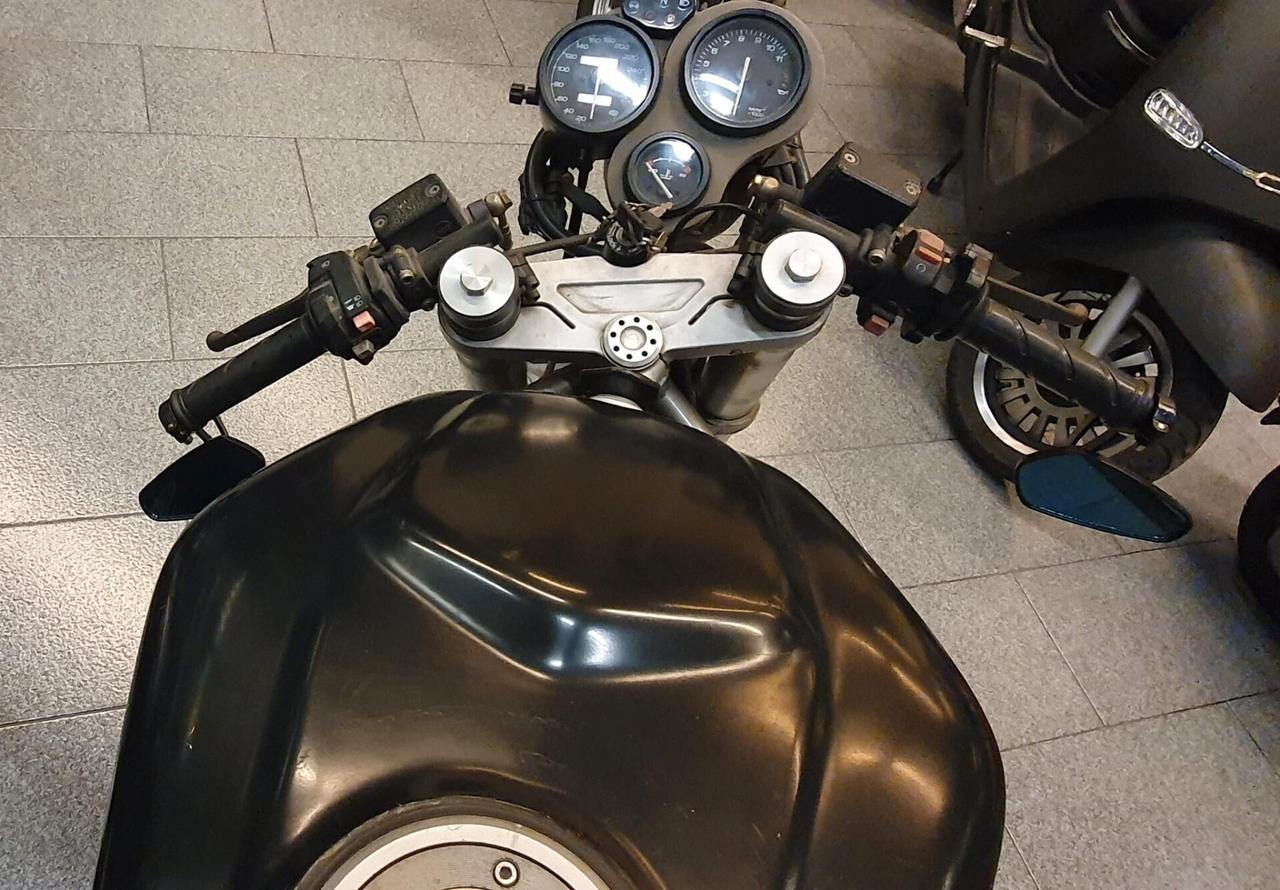 DUCATI 750 DESMODUE IE SPORT