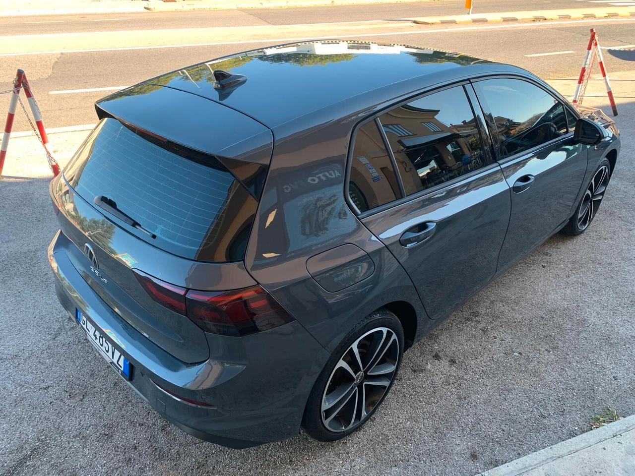 Volkswagen Golf 8 2.0 TDI 115 CV Neopat. Garanzia