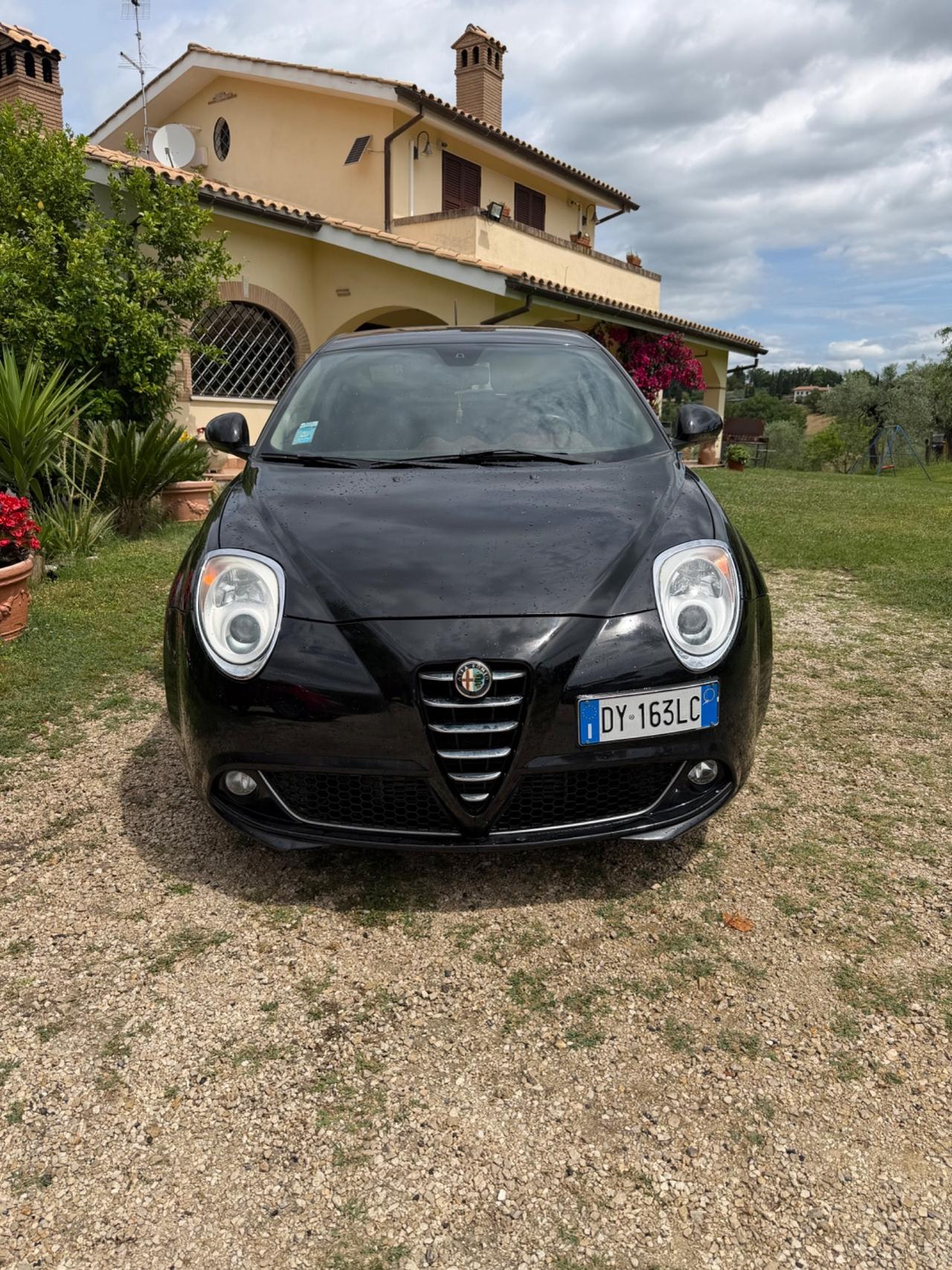 Alfa Romeo MiTo 1.3 JTDm 16V 90 CV Distinctive Sport Pack