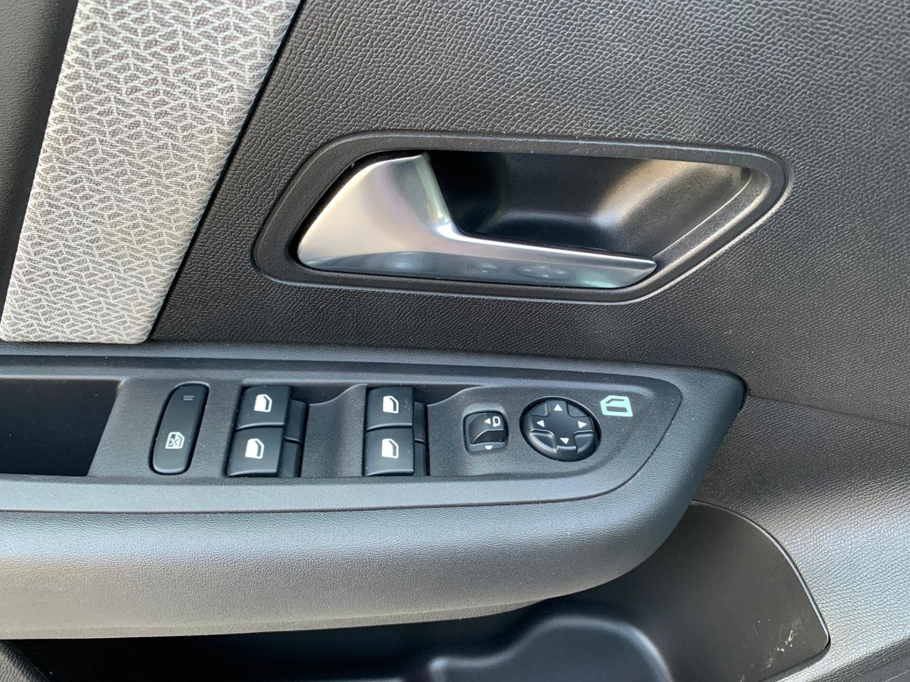 Citroen C4 PureTech 1200 Benzina 130cv S&S Shine
