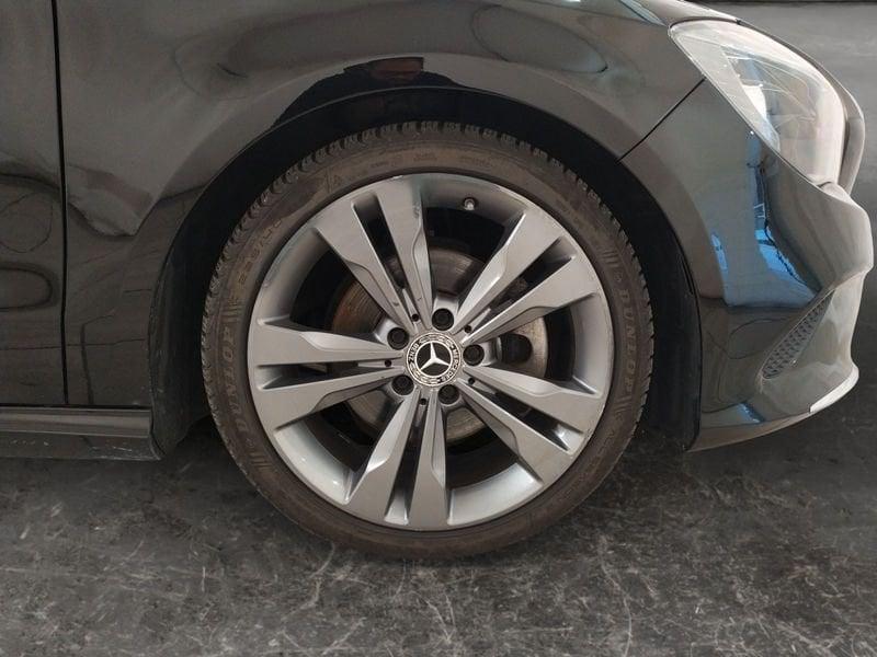 Mercedes-Benz CLA Shooting Brake 200 d Sport auto FL
