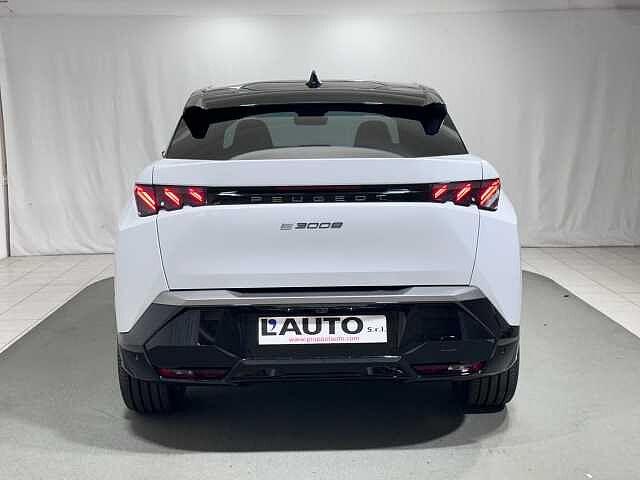 Peugeot 3008 GT motore elettrico (73kWh) 210 CV GT KM ZERO