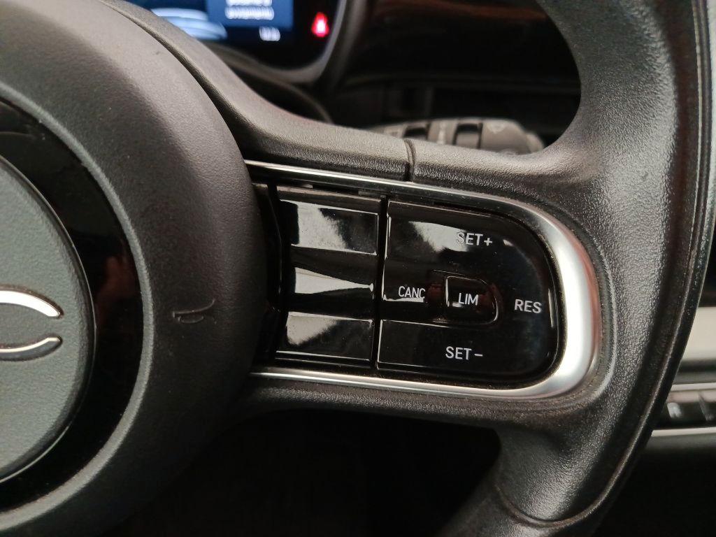 FIAT 500e - 500e Berlina 23,65 kWh Action
