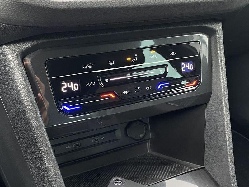 Volkswagen Tiguan R-Line 2.0 TDI 150 CV DSG