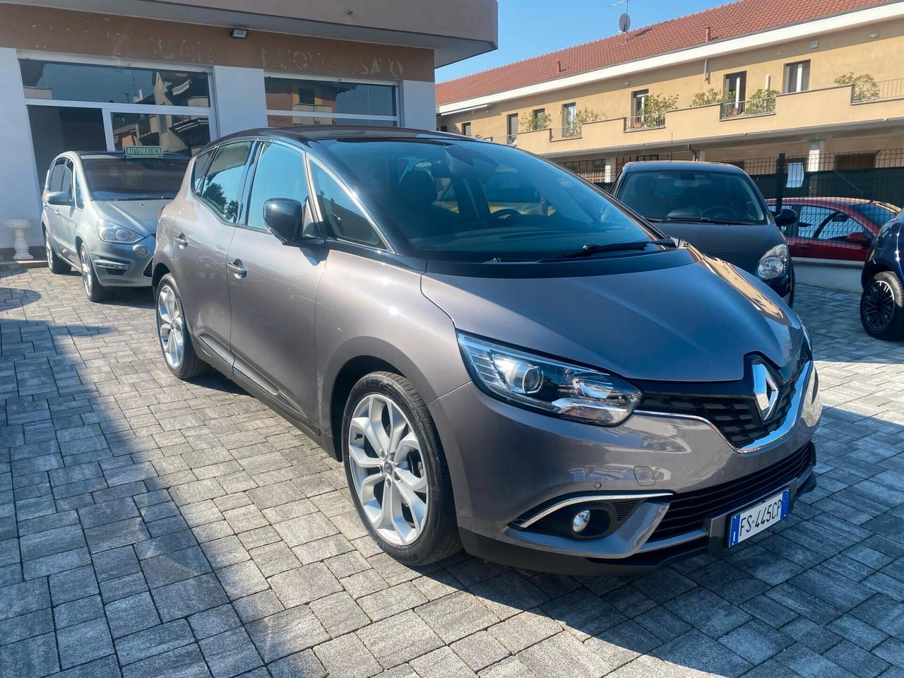 Renault Scenic Scénic dCi 130 CV Energy Sport Edition2