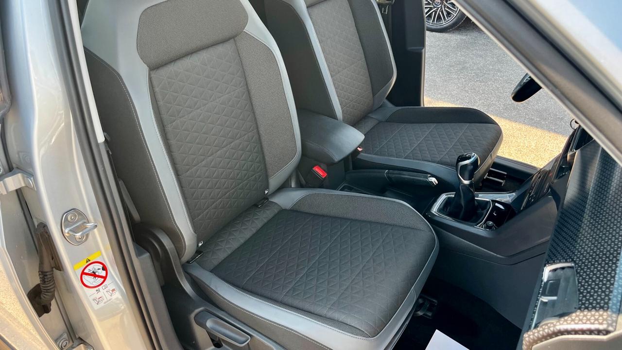 Volkswagen T-Cross 1.0 tsi Advanced 110cv " SENZA ALCUN VINCOLO /X NEOPATENTATI "