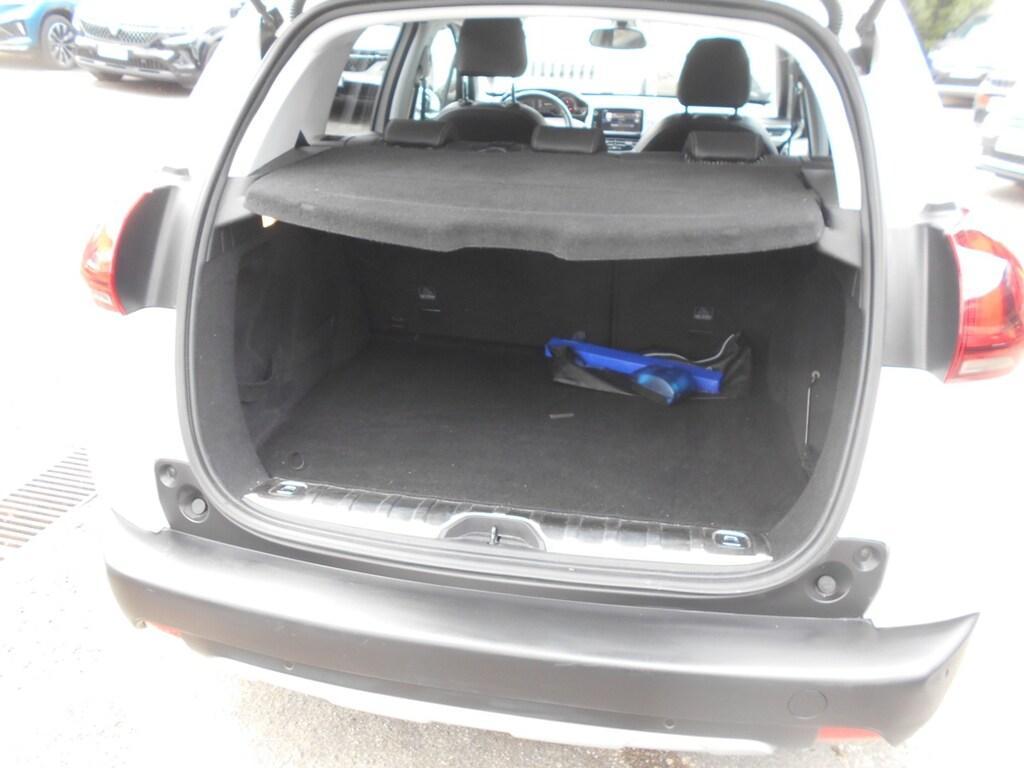 Peugeot 2008 1.6 BlueHDi Allure
