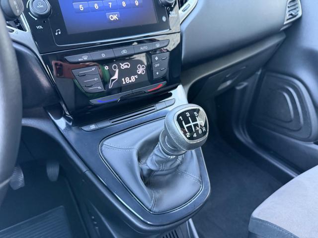 LANCIA Ypsilon HYBRID PLATINUM !!! INTROVABILE !! FULL FULL !!!
