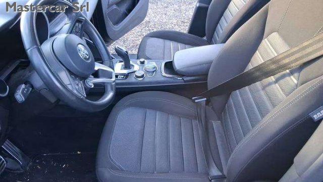 ALFA ROMEO Stelvio Stelvio 2023 2.2 Super Q4 210cv auto TG: GP106BG