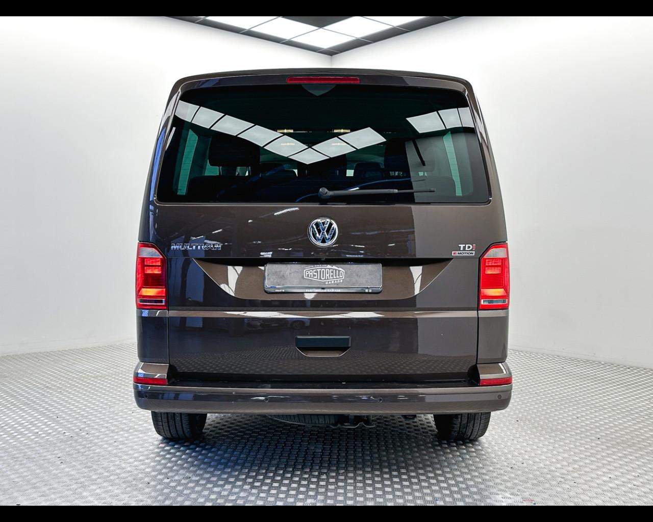 VOLKSWAGEN Multivan 6ª '15-'24 - Multivan 2.0 TDI 150CV 4Motion Comfort