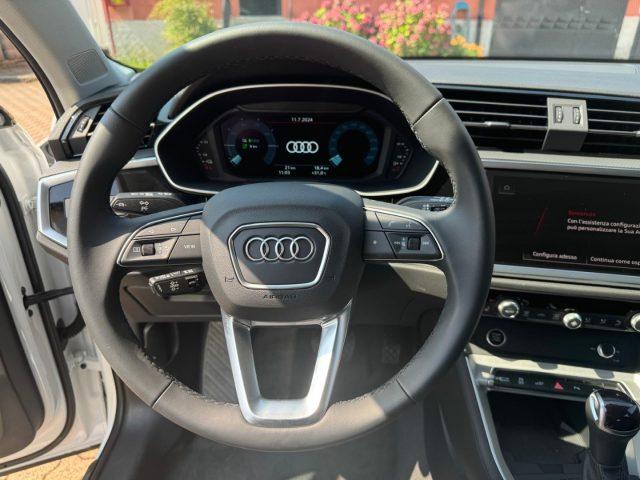 AUDI Q3 45 TFSI e S Tronic 245CV BUSINESS