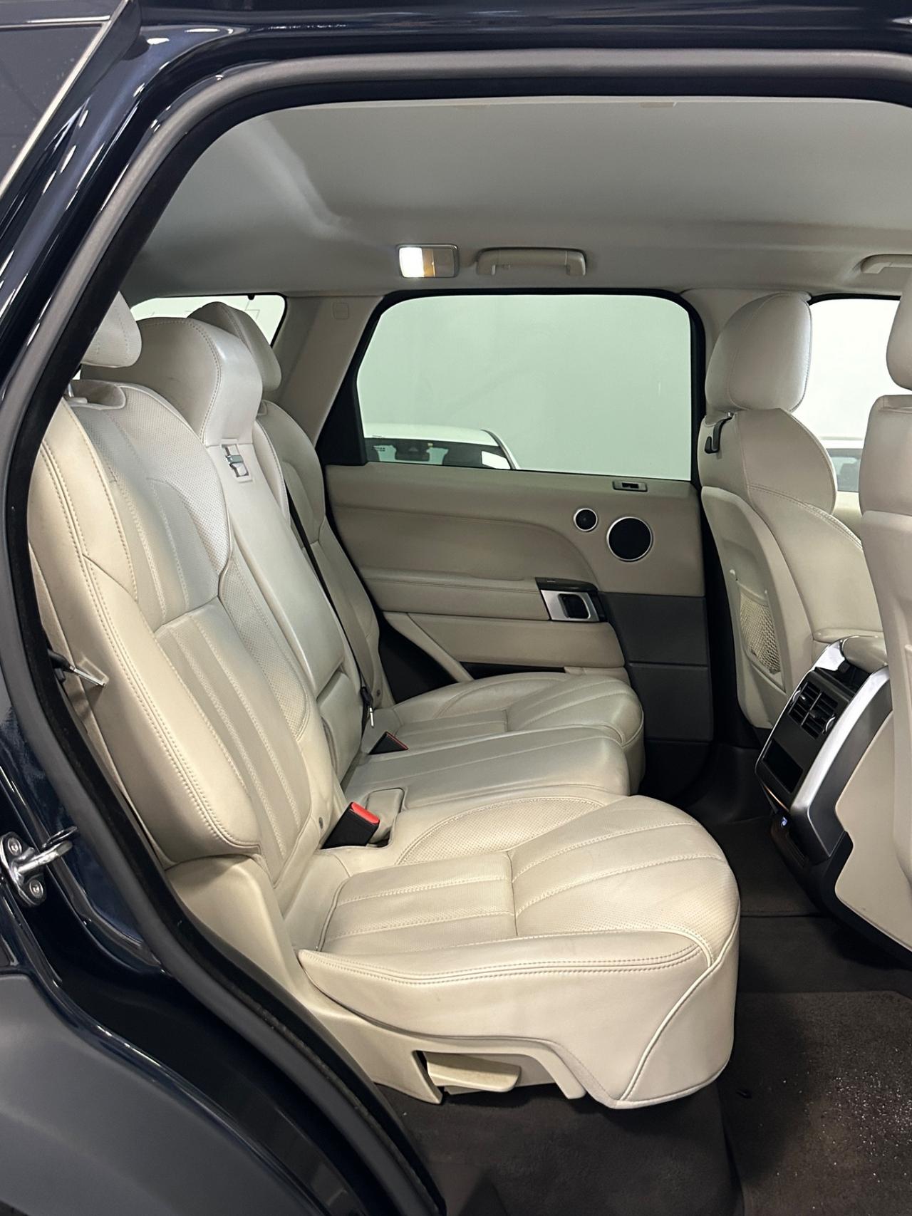 Land Rover Range Sport 3.0 TDV6 HSE Dynamic