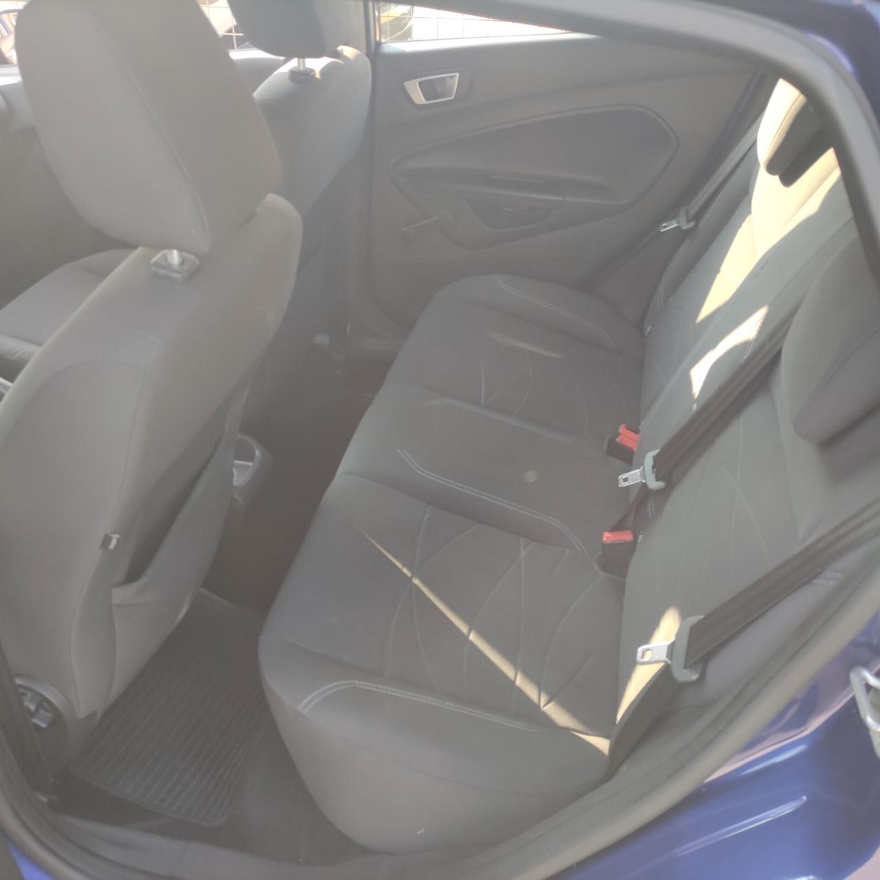 Ford Fiesta 1.6 TDCi 95CV 5 porte Titanium