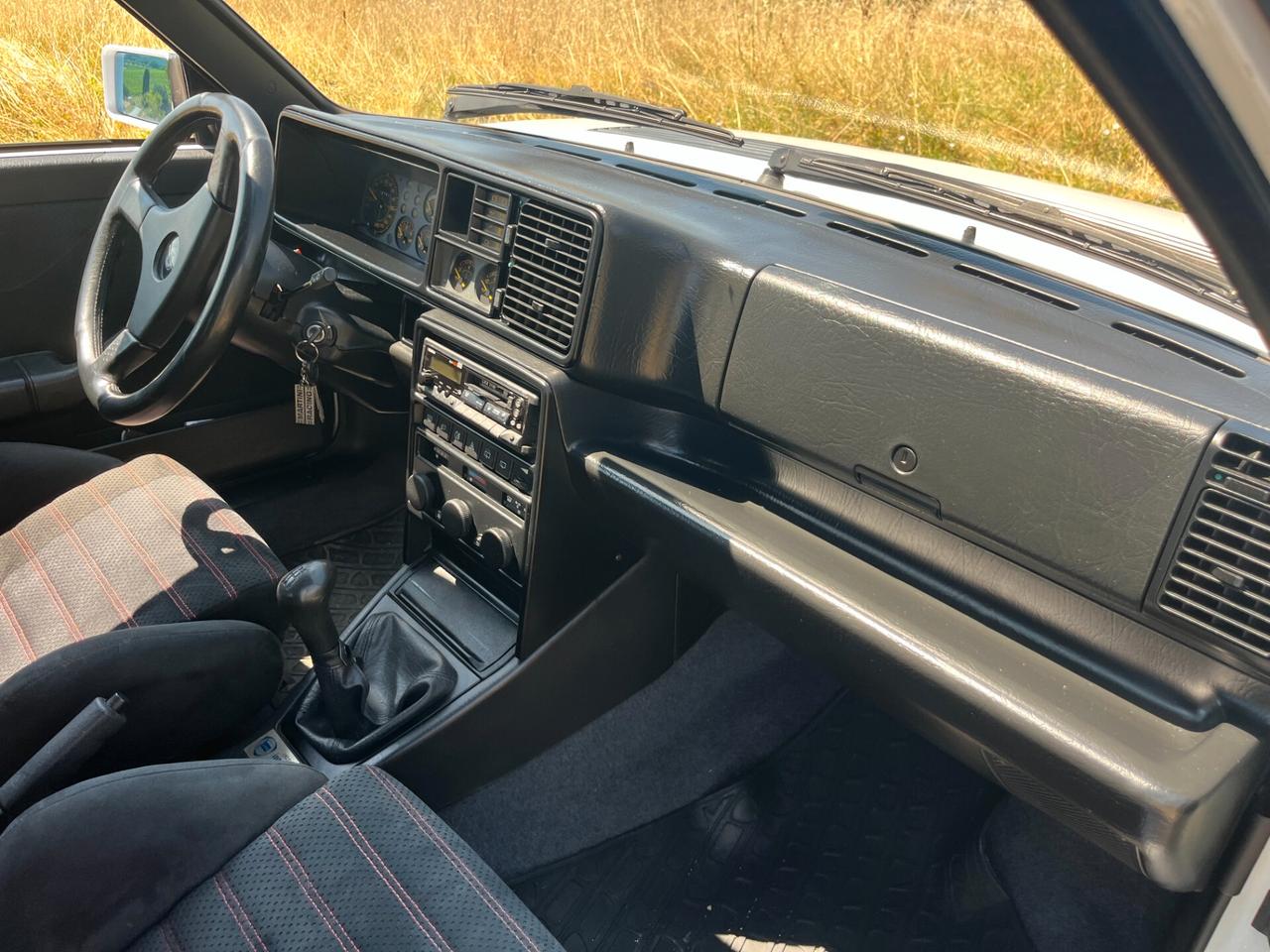 Lancia Delta 2.0i.e. turbo 16V HF integrale Evoluzione Martini 5