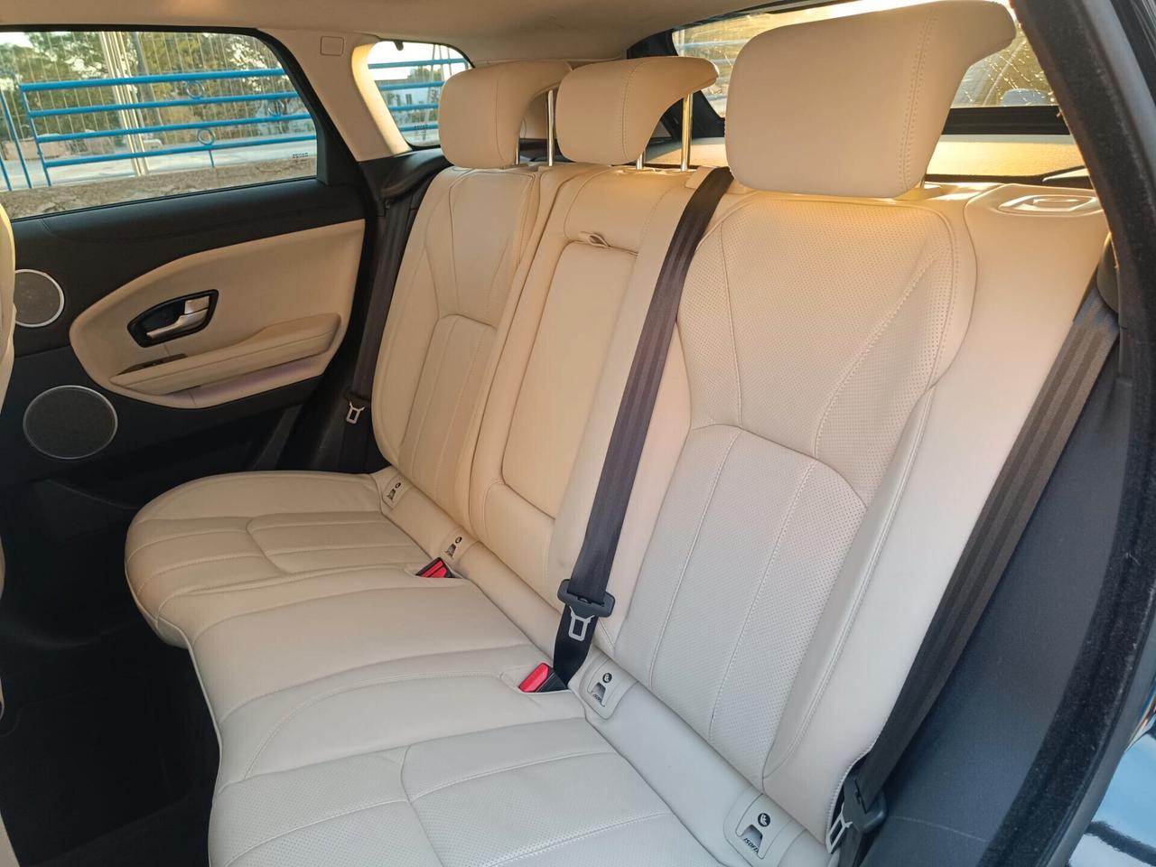 Land Rover Range Evoque 2.0 TD4 150 CV 5p. HSE Dynamic 65.000 km.