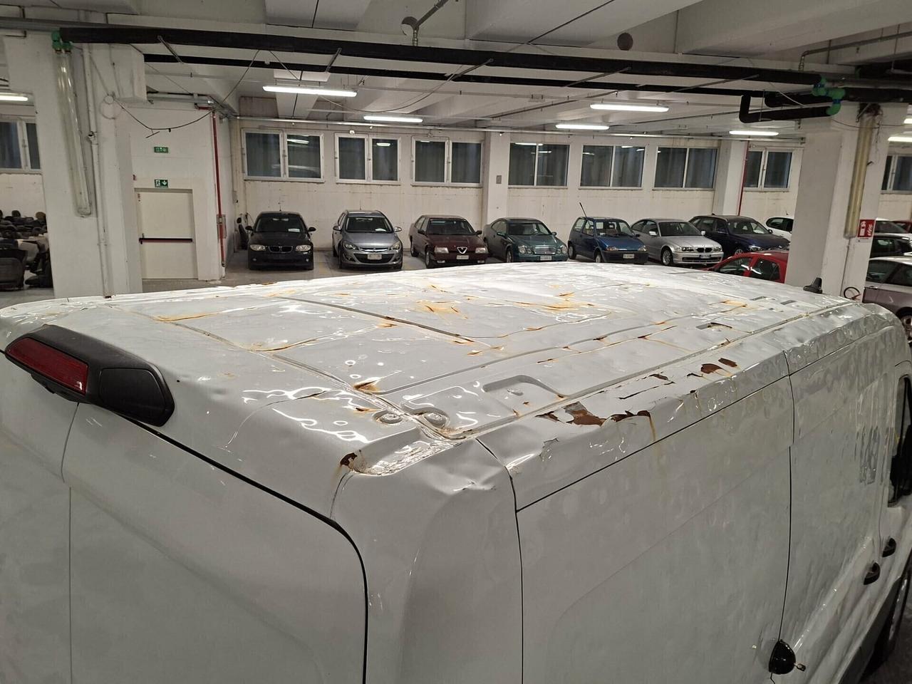 Ford Transit 350 2.0 TDCi EcoBlue Trend L2H2 Automatico