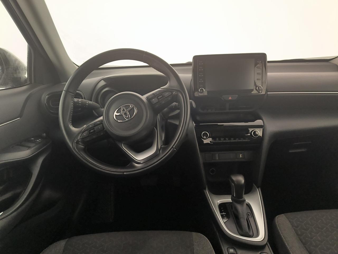 Toyota yaris cross 1.5h active fwd 116cv e-cvt