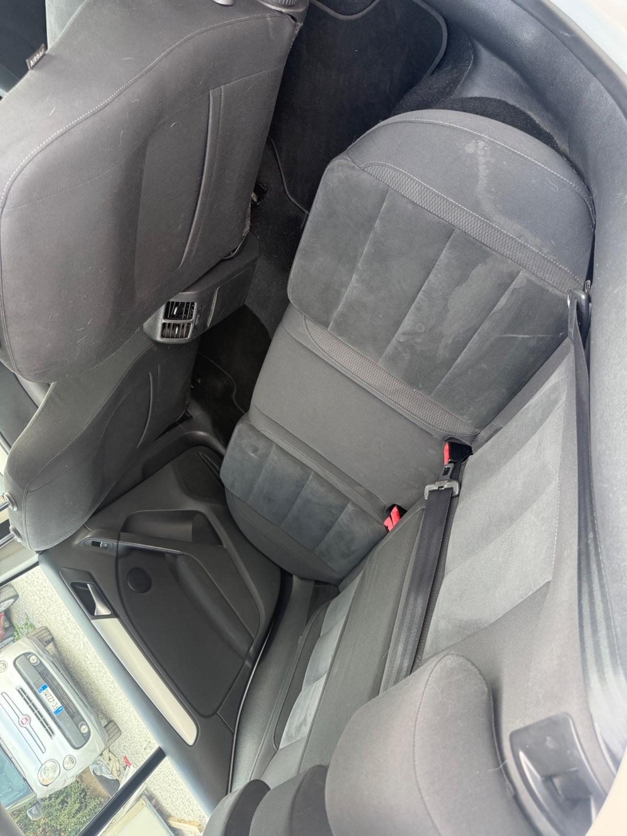 Volkswagen Golf Business 1.6 TDI 5p. Highline