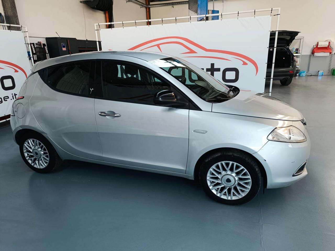 Lancia Ypsilon 1.3 MJT 16V 95 CV 5 porte S&S Gold