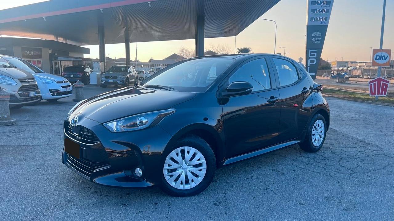 Toyota Yaris 1.5 Hybrid 5 porte Active
