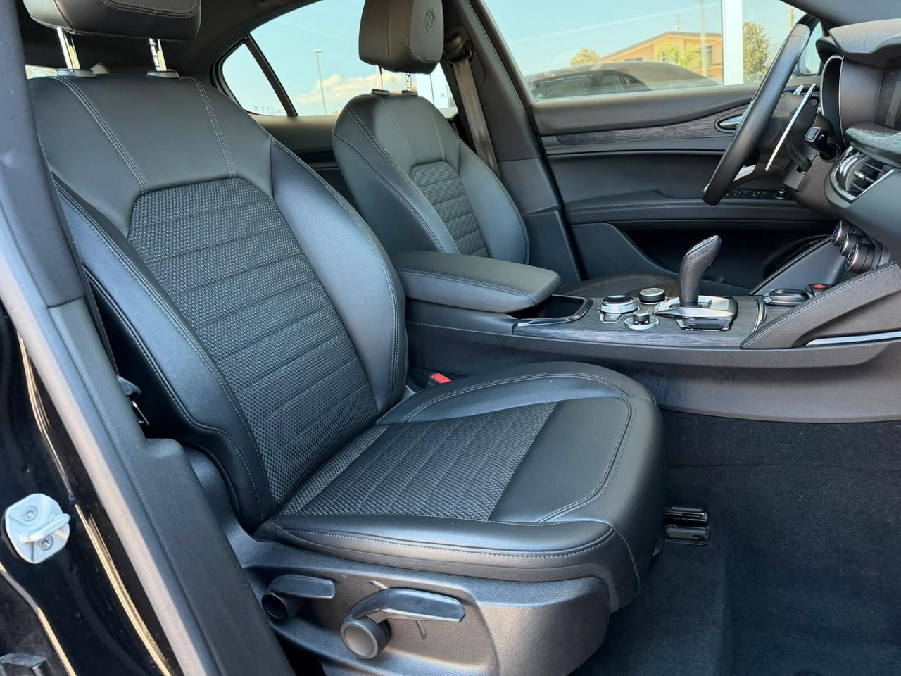 Alfa Romeo Stelvio 2.2 Turbodiesel 160 CV AT8 RWD Sprint