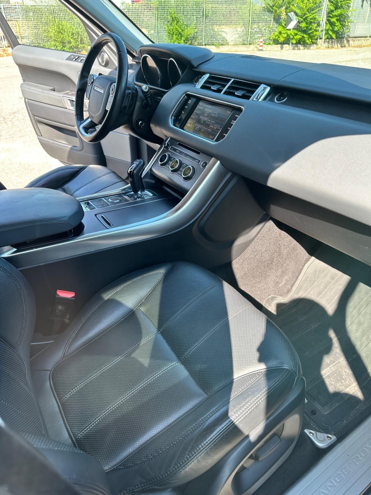 Land Rover Range Sport 3.0 TDV6 HSE Dynamic