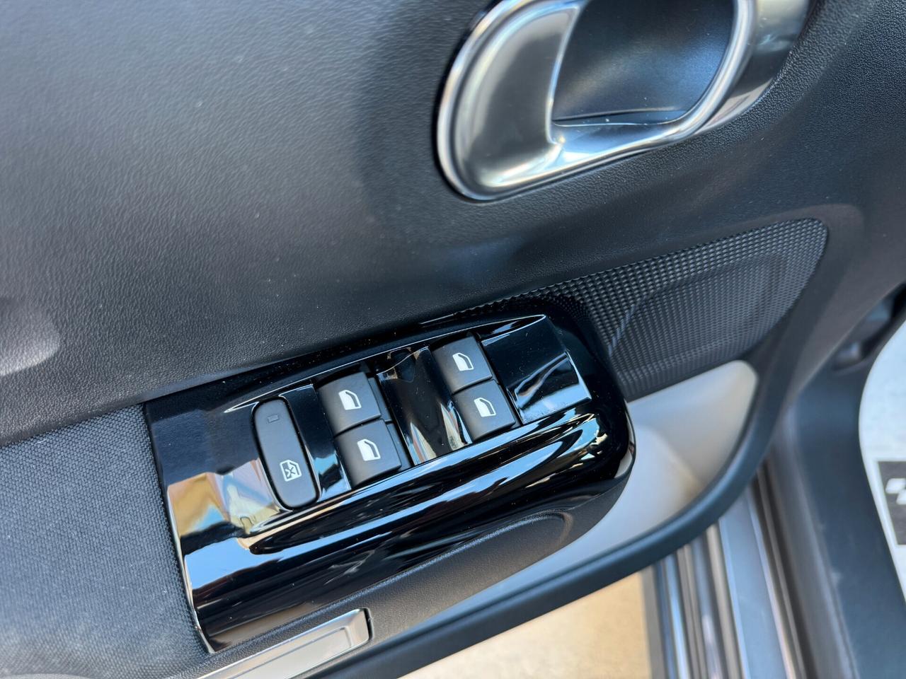 CITROEN C3 1.2 PURETECH S&S SHINE 110CV FULL OPTIONAL