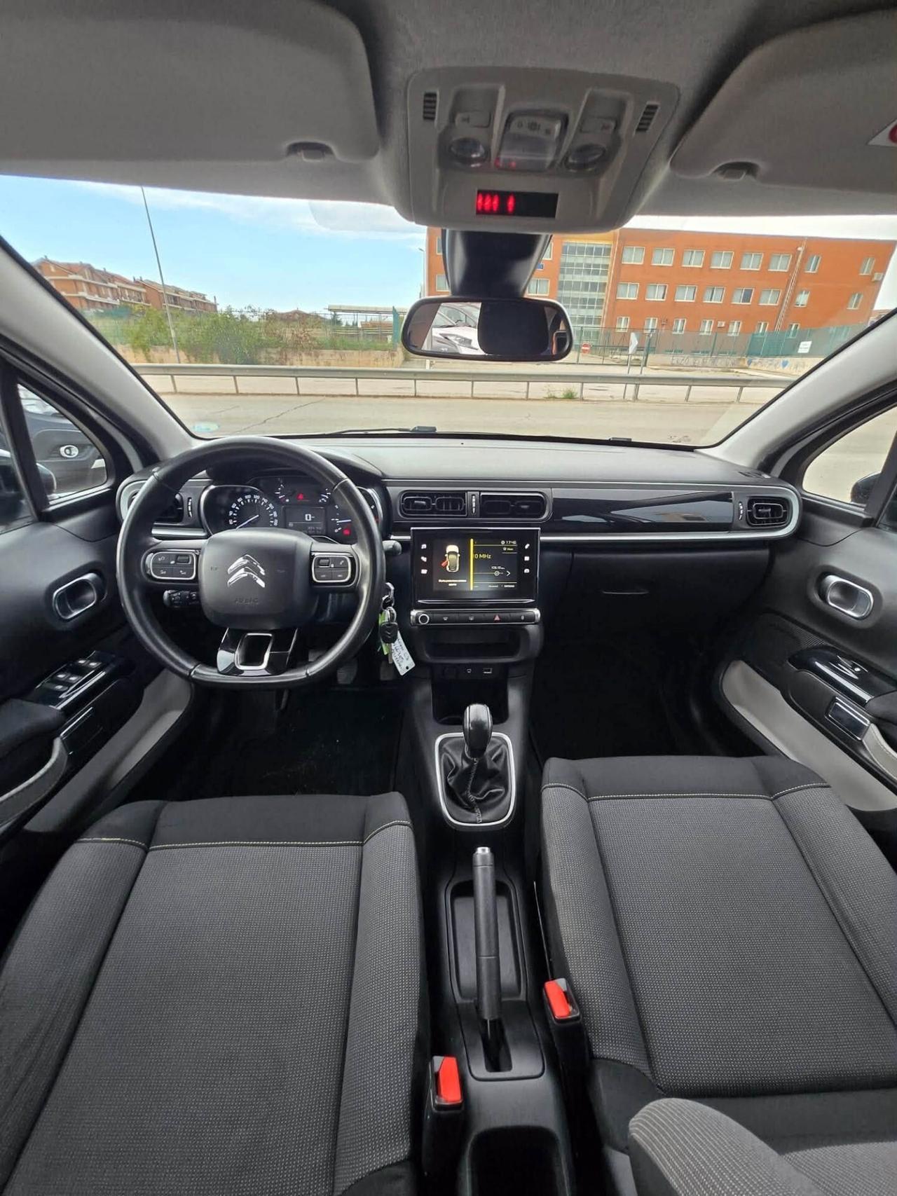 Citroen C3 PureTech 82 GPL Shine