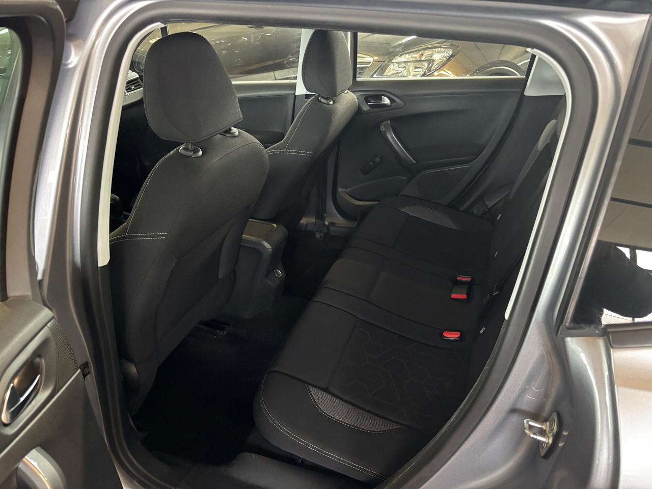 Peugeot 2008 1.6 BlueHDi 73KW 100CV Allure NEOPATENTATO