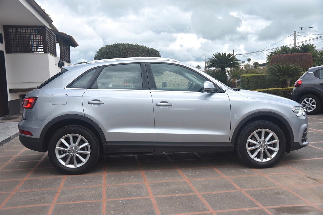 Audi Q3 2.0 TDI 150cv S tronic Quattro Business