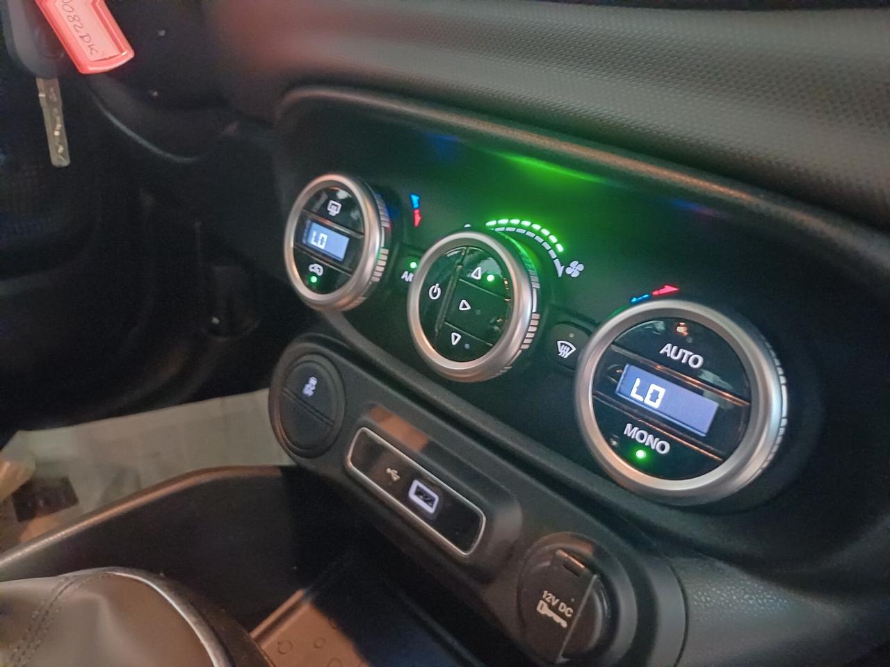 Fiat 500L 1.6 Multijet 120 CV S-Design
