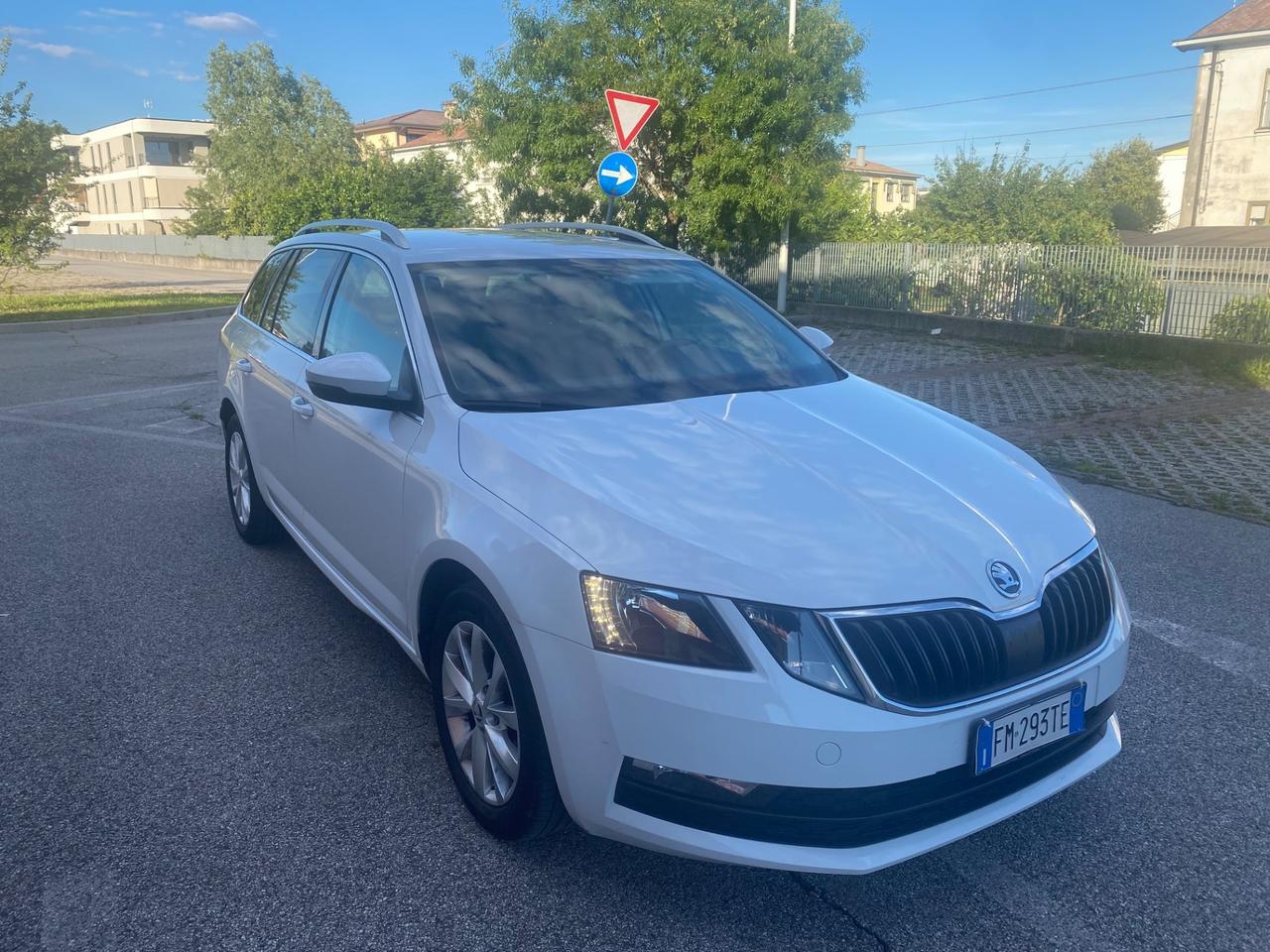 Skoda Octavia 1.4 TSI Wagon Executive G-Tec