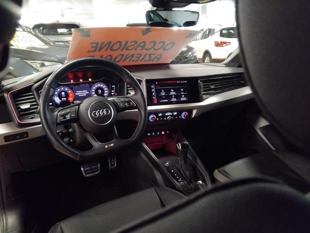 AUDI A1 SPORTBACK 40 TFSI S tr. Identity Black S line 18"