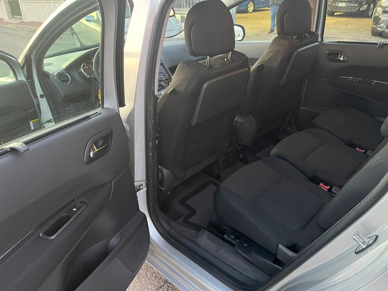 Peugeot 5008 2.0 HDi 150CV Tecno 2010