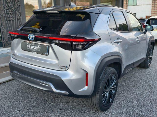 TOYOTA Yaris Cross 1.5 Hybrid AWD-i Lounge 4x4