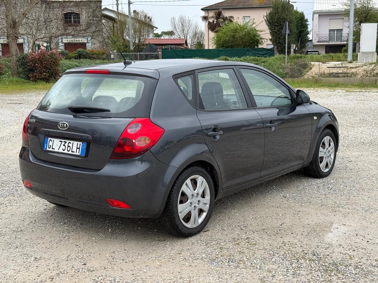 Kia Ceed cee'd 1.4 109CV 5p. EX