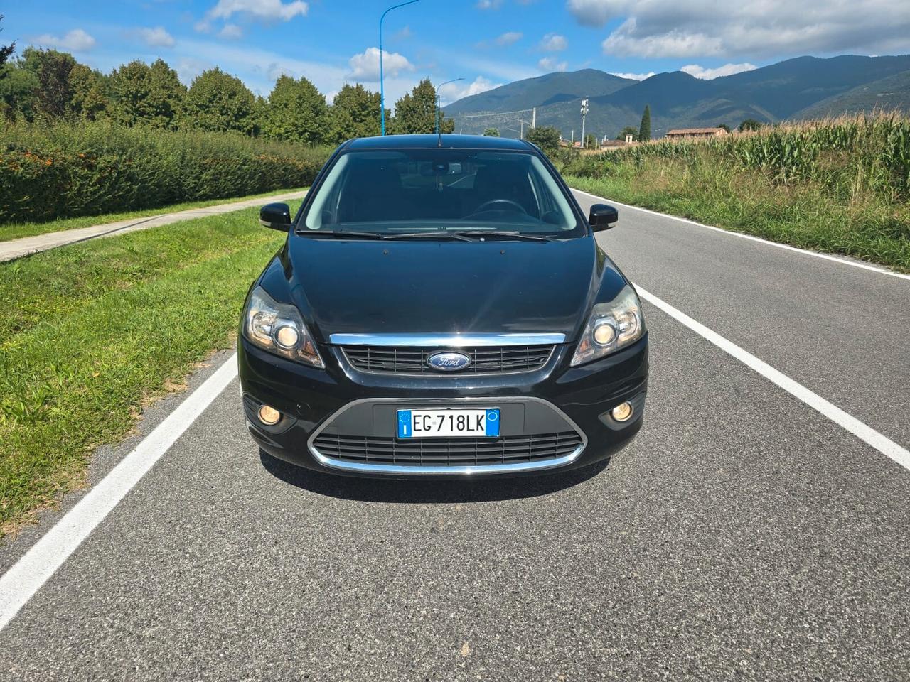 FORD FOCUS 1,6 TDCI 5 PORTE- TITANIUM-OK NEOPATENTATI-